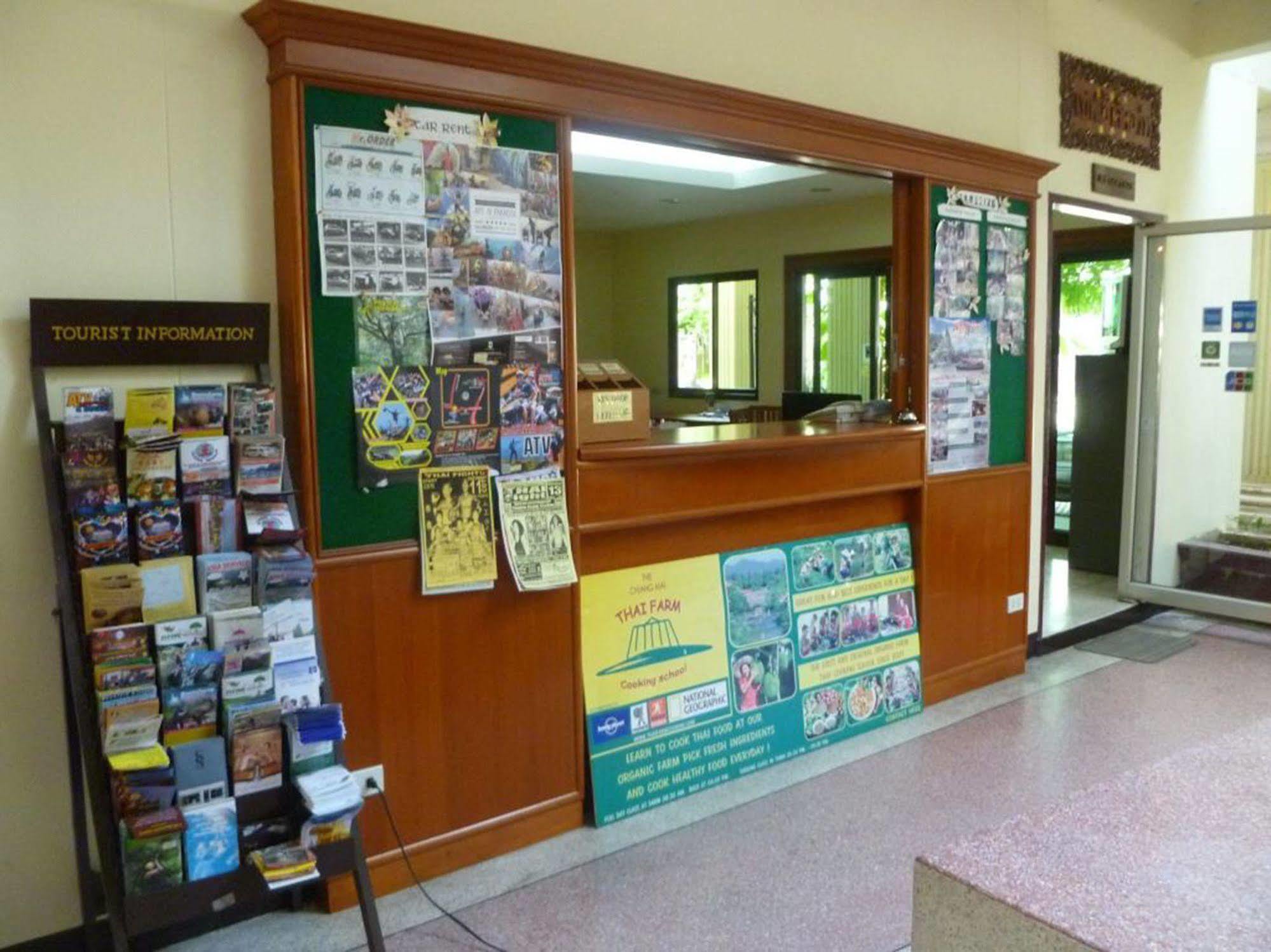 Safe House Court Chiang Mai Exterior foto